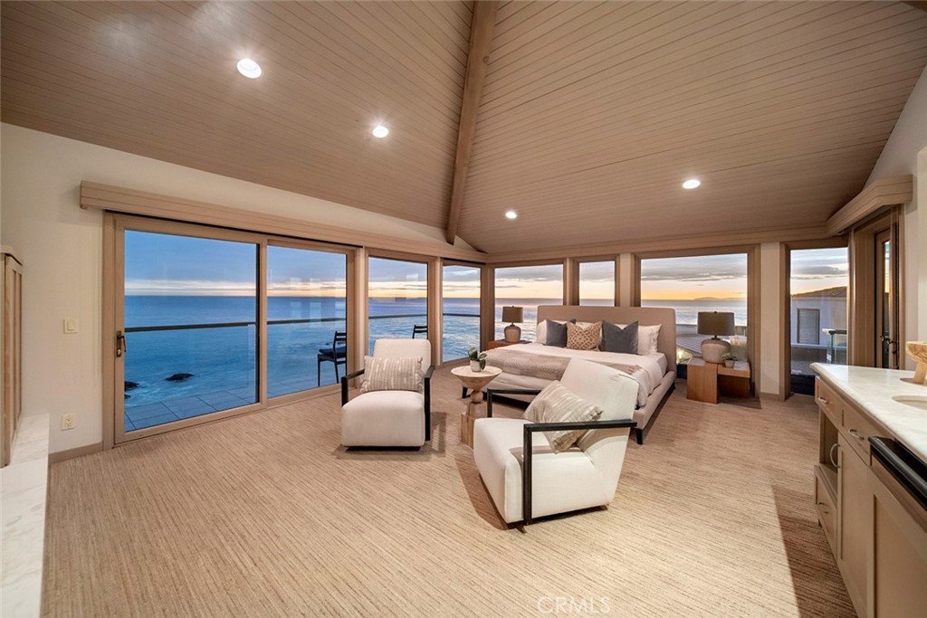 1907 Ocean Way, Laguna Beach CA 92651 - photo 25