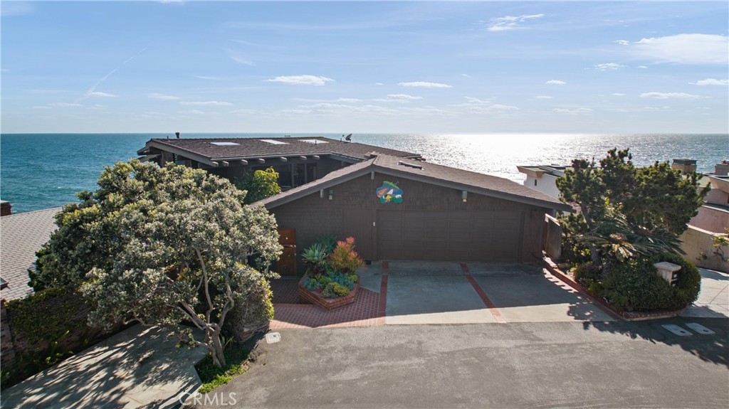 1911 Ocean Way, Laguna Beach CA 92651 - photo 3