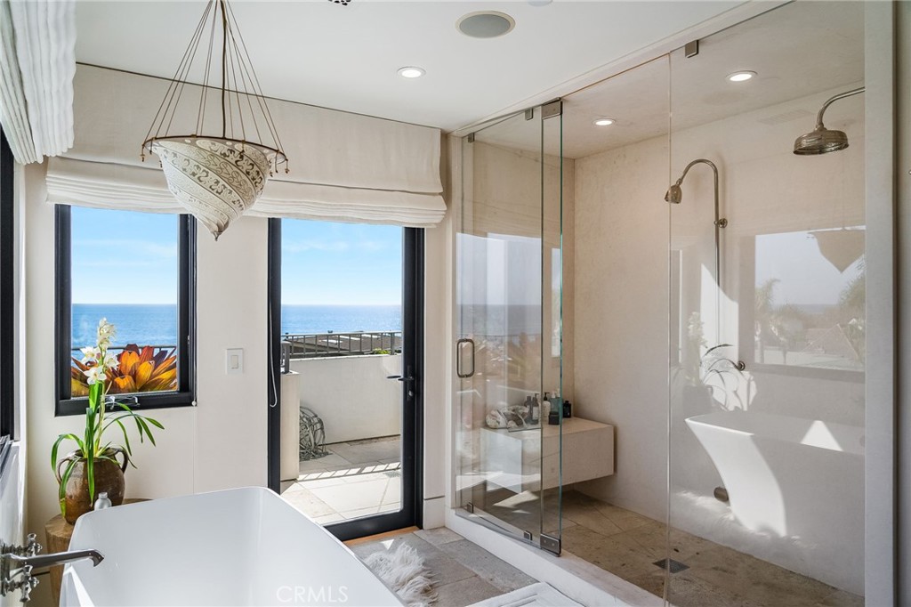 1920 Ocean Way, Laguna Beach CA 92651 - photo 27