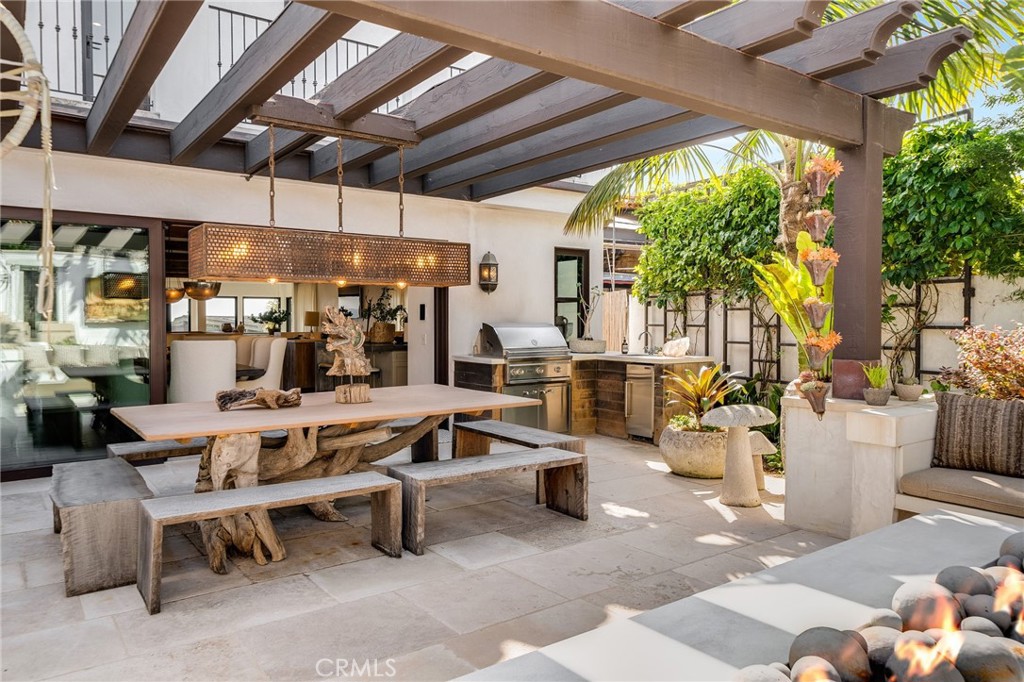 1920 Ocean Way, Laguna Beach CA 92651 - photo 35
