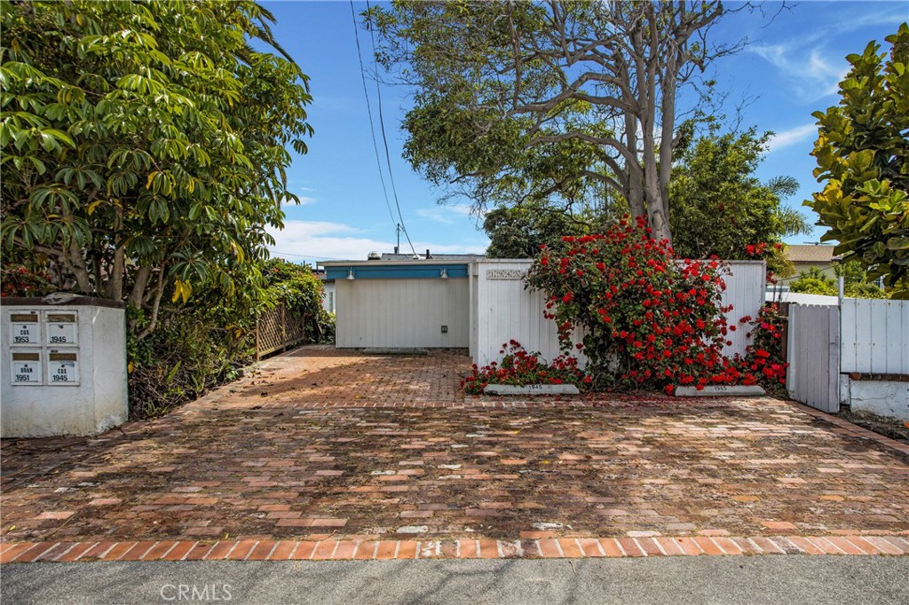 1945 Glenneyre Street, Laguna Beach CA 92651 - photo 1