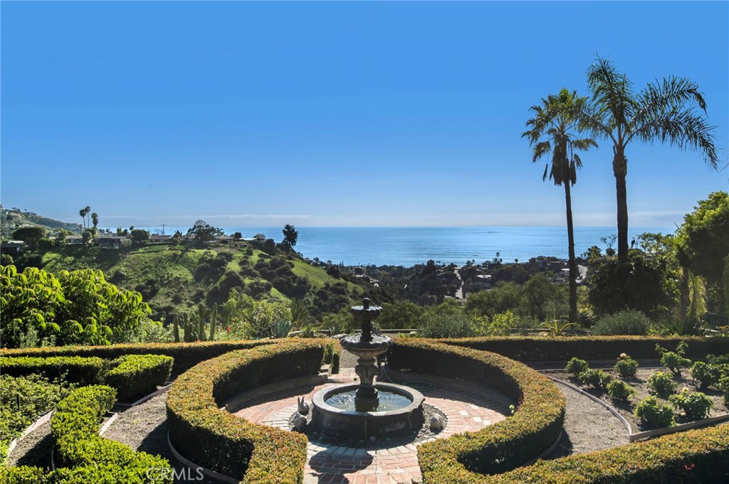 1947 Rim Rock Canyon Road, Laguna Beach CA 92651 - photo 1