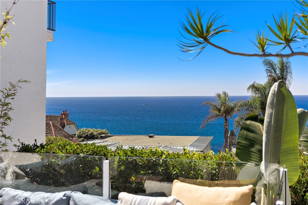 1953 S Coast Highway, Laguna Beach CA 92651 - photo 17