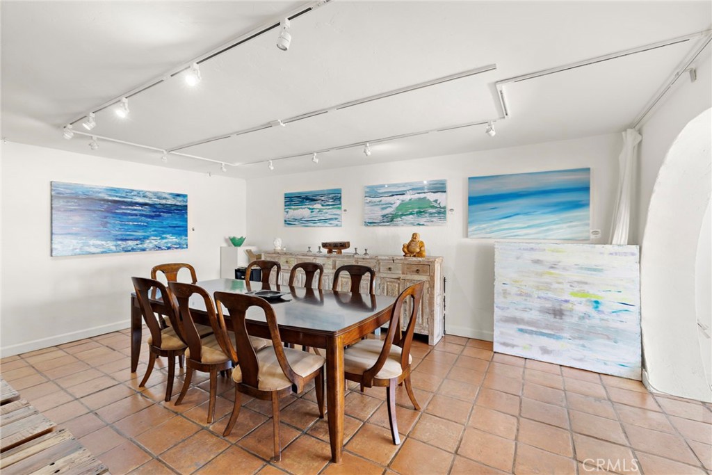 1953 S Coast Highway, Laguna Beach CA 92651 - photo 21