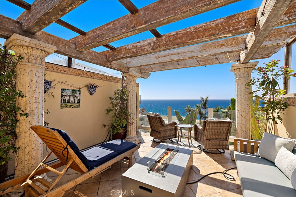 1953 S Coast Highway, Laguna Beach CA 92651 - photo 27
