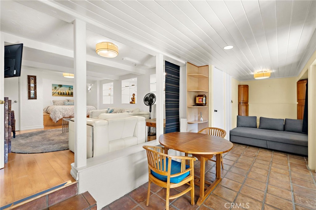 1953 S Coast Highway, Laguna Beach CA 92651 - photo 36