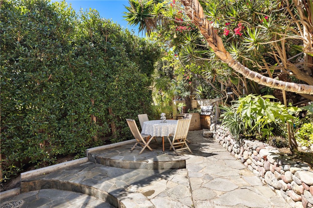1953 S Coast Highway, Laguna Beach CA 92651 - photo 46
