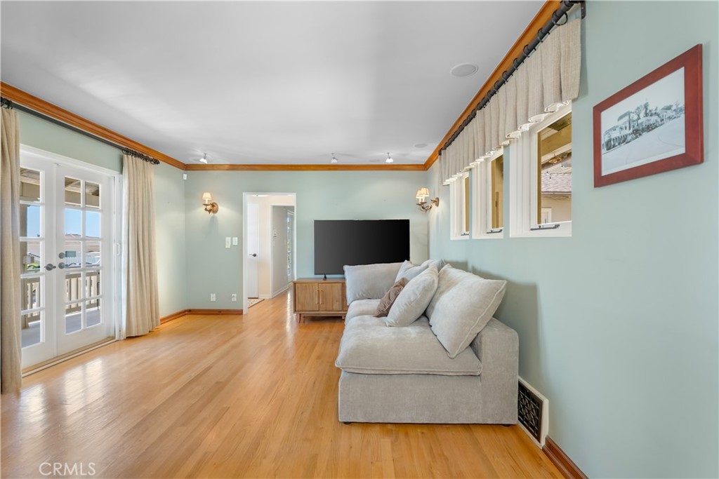 1960 Ocean Way, Laguna Beach CA 92651 - photo 15