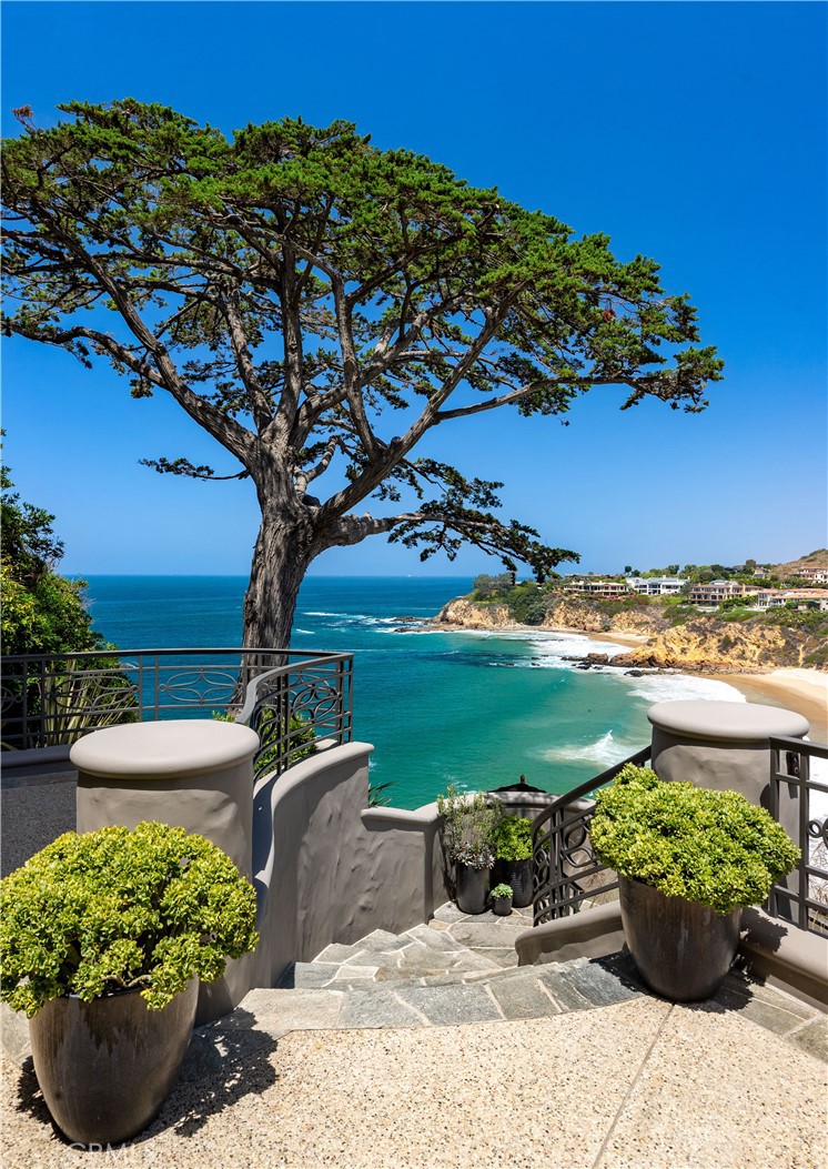 199 Emerald Bay, Laguna Beach CA 92651 - photo 11