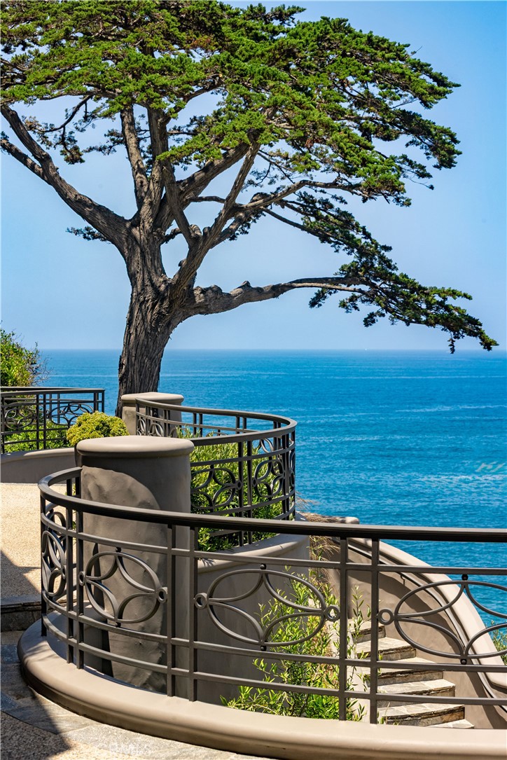 199 Emerald Bay, Laguna Beach CA 92651 - photo 22