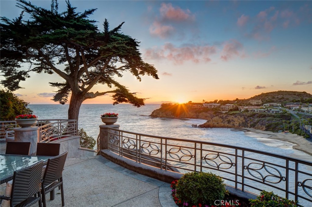 199 Emerald Bay, Laguna Beach CA 92651 - photo 1