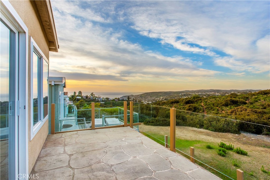 1996 Del Mar Avenue, Laguna Beach CA 92651 - photo 1