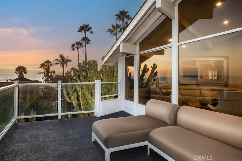 2 Camel Point, Laguna Beach CA 92651 - photo 2