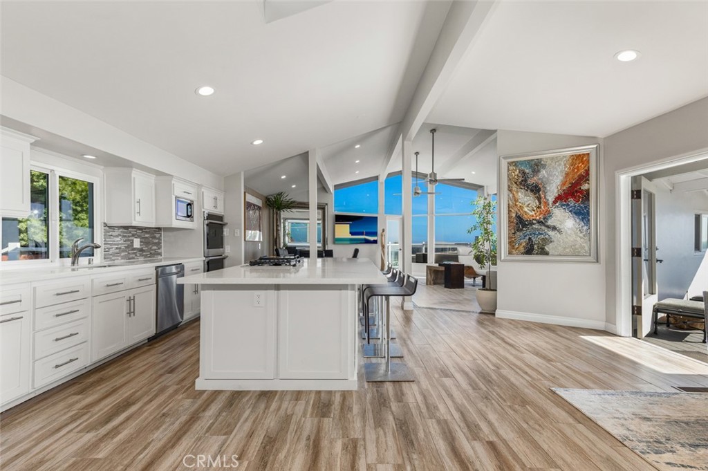 2 Camel Point, Laguna Beach CA 92651 - photo 15