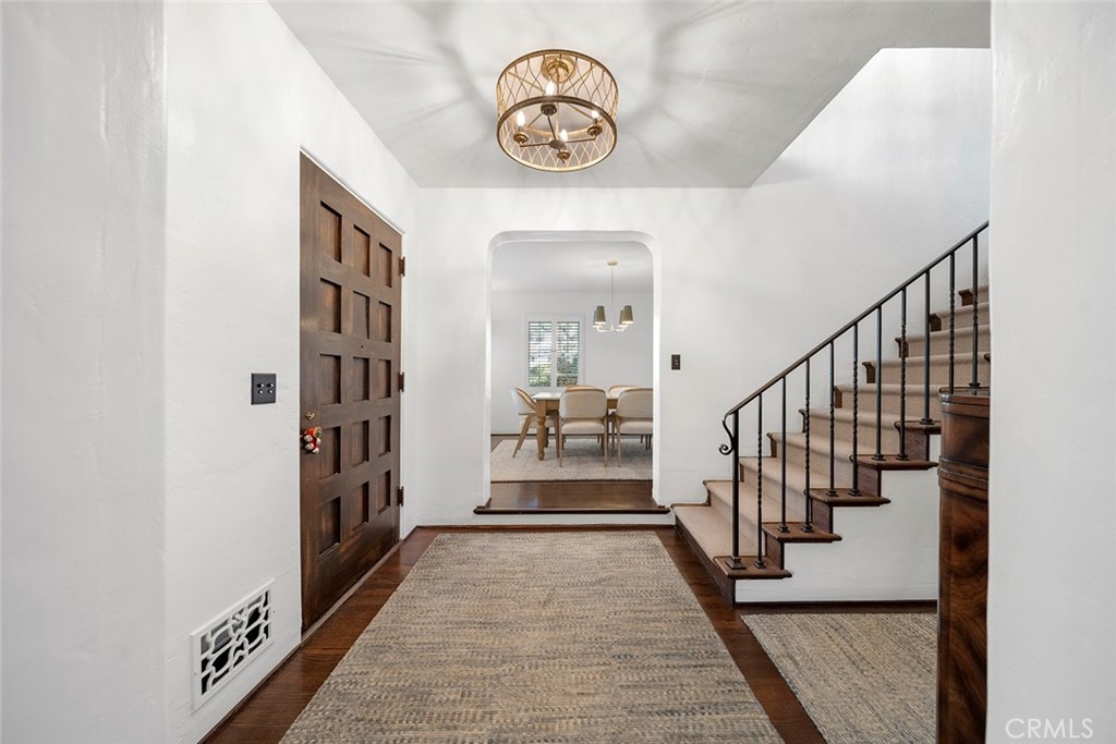 Entry - 2 Emerald Bay, Laguna Beach CA 92651 - photo 23