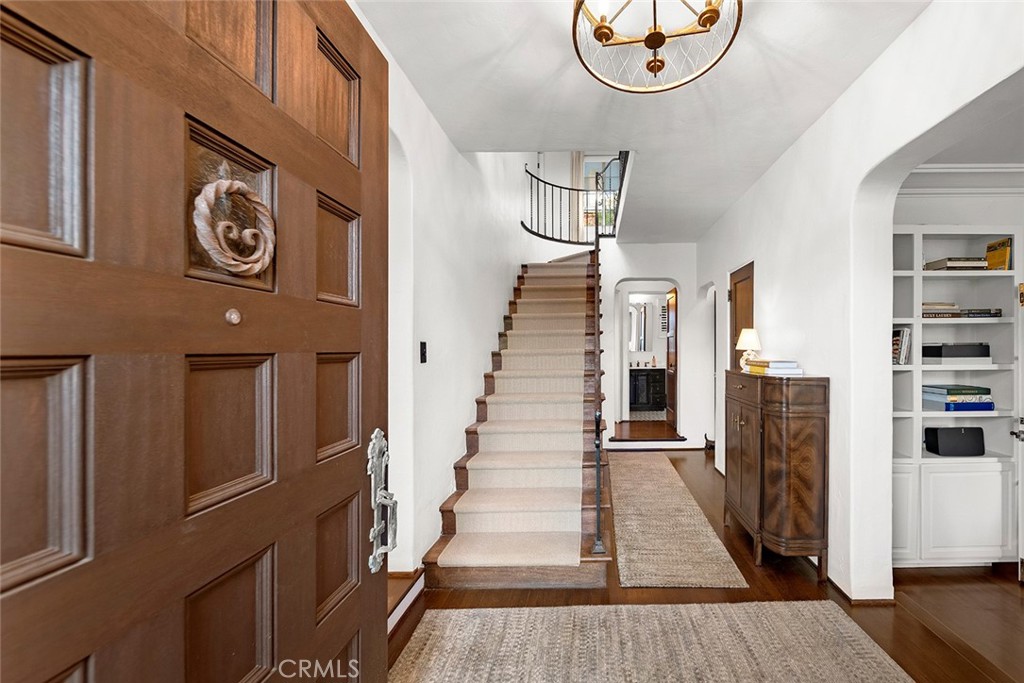 Entry - 2 Emerald Bay, Laguna Beach CA 92651 - photo 32