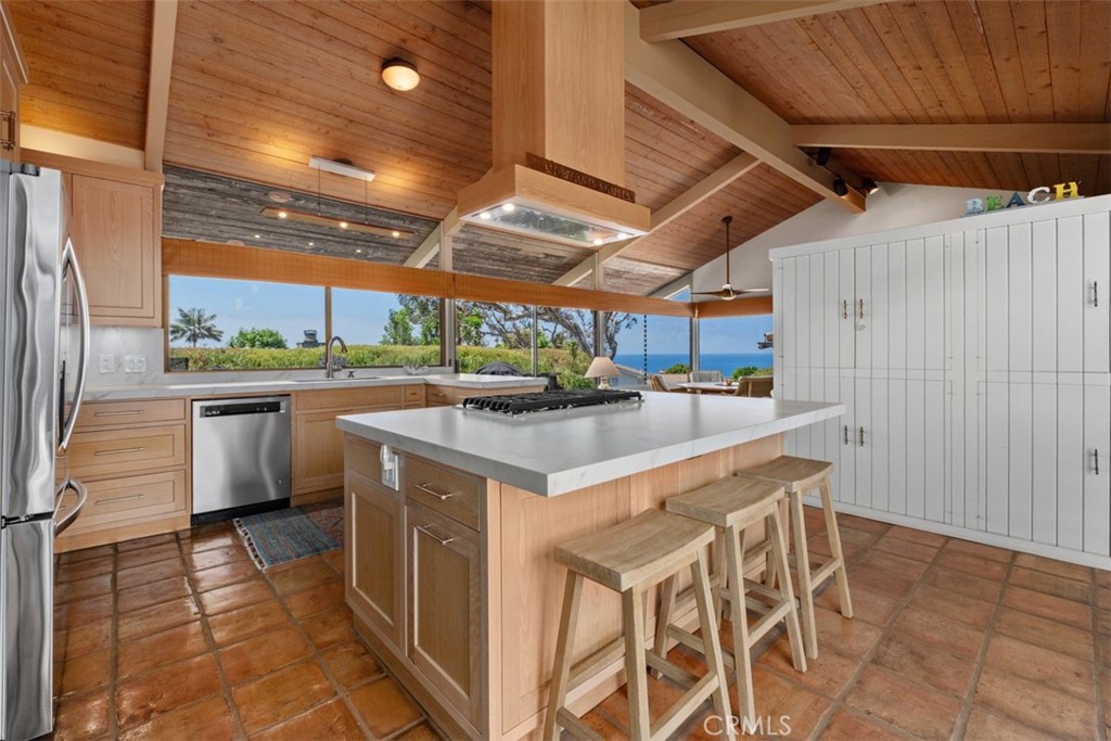 2 N Alta Mira Road, Laguna Beach CA 92651 - photo 14