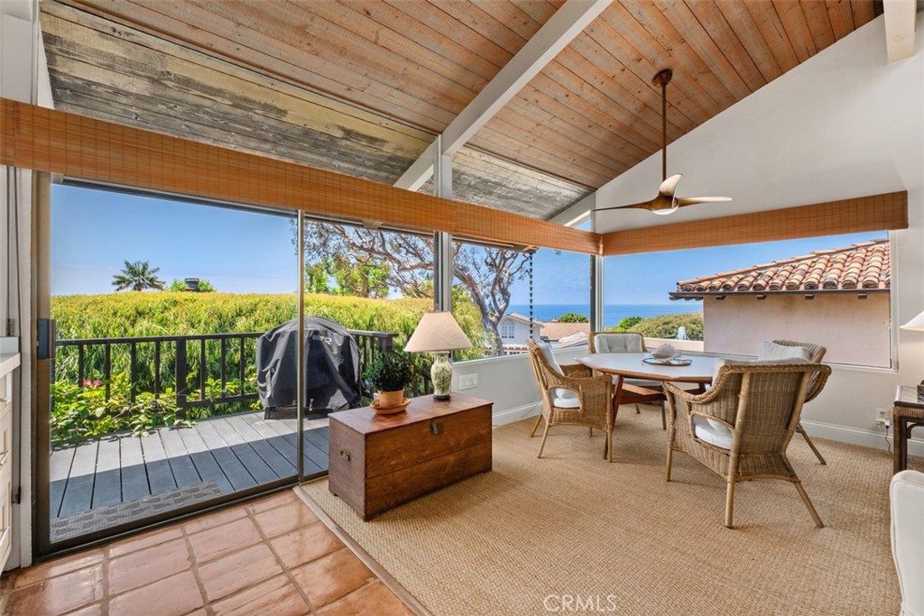 2 N Alta Mira Road, Laguna Beach CA 92651 - photo 18