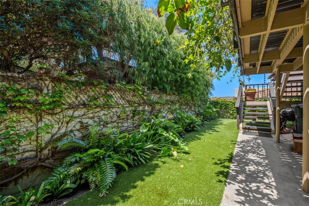 2 N Alta Mira Road, Laguna Beach CA 92651 - photo 35