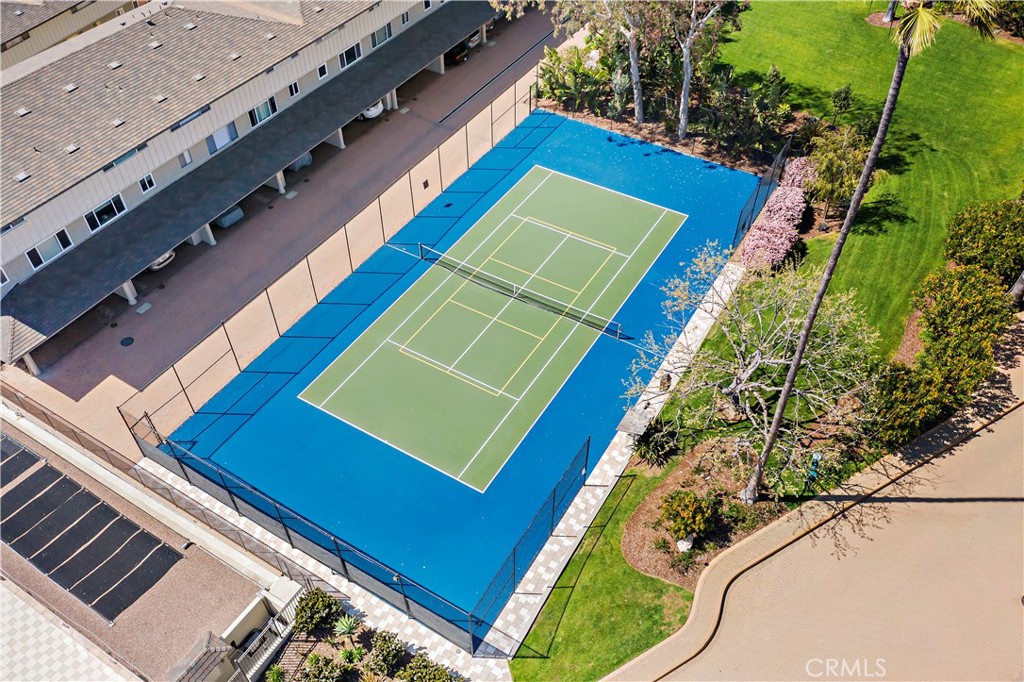 Tennis/pickle ball court - 20 Blue Lagoon, Laguna Beach CA 92651 - photo 21
