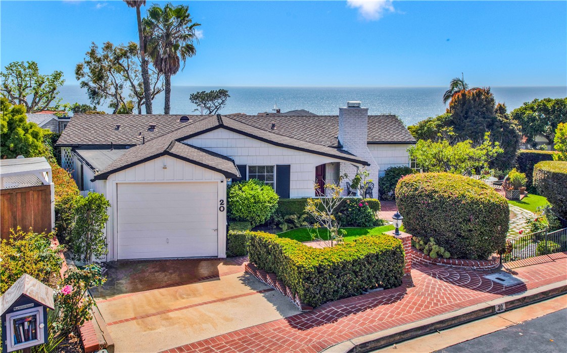 Welcome home to 20 North Encino in lower Three Arch Bay! - 20 N Encino, Laguna Beach CA 92651 - photo 1