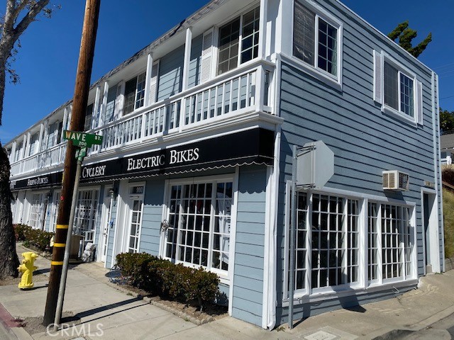 200 Wave Street 3, Laguna Beach CA 92651 - photo 1