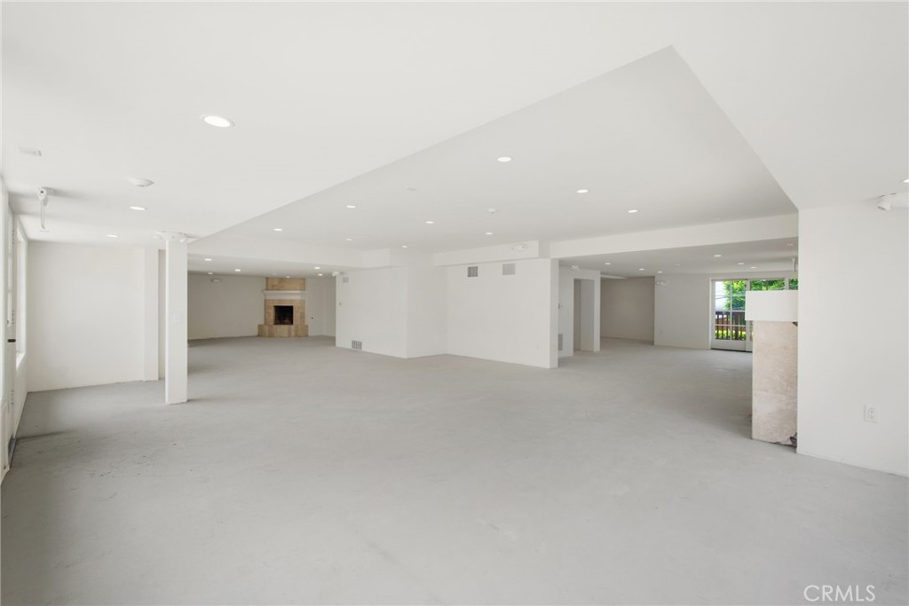 2007 S. COAST HIGHWAY E, Laguna Beach CA 92651 - photo 15