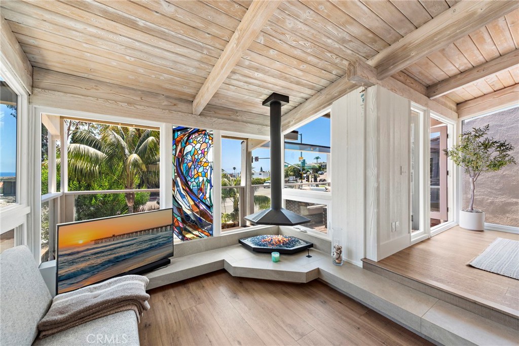 201 Nyes Place, Laguna Beach CA 92651 - photo 7