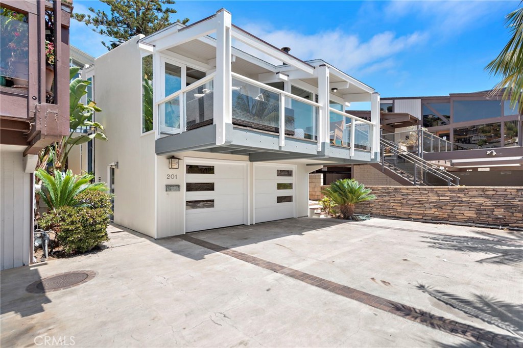 201 Nyes Place, Laguna Beach CA 92651 - photo 25