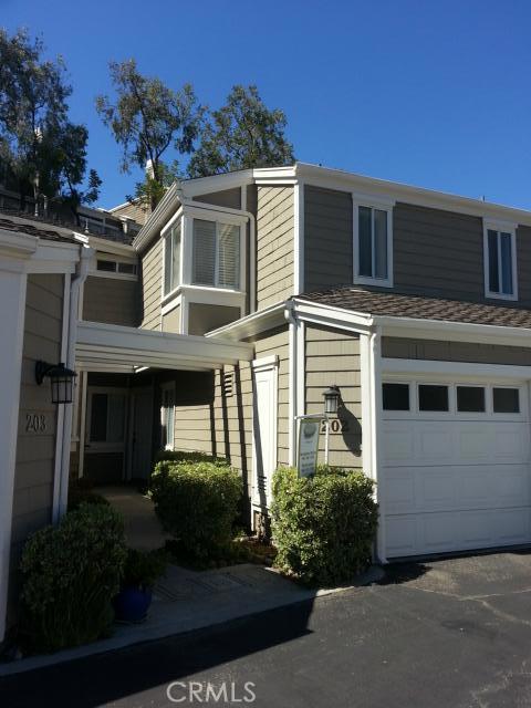 202 Santa Rosa Court, Laguna Beach CA 92651 - photo 1