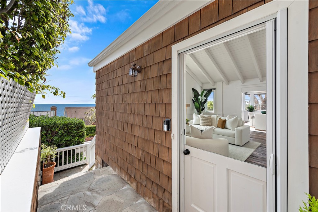 2020 OCEAN Way, Laguna Beach CA 92651 - photo 1