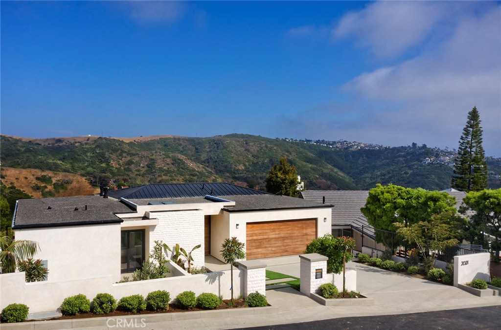 2021 Temple Hills Drive, Laguna Beach CA 92651 - photo 1