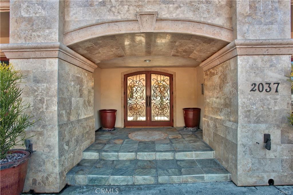 2037 S Coast Highway 2, Laguna Beach CA 92651 - photo 1