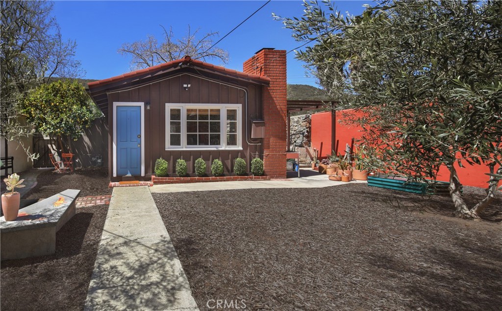 20431 Sun Valley Drive B, Laguna Beach CA 92651 - photo 1