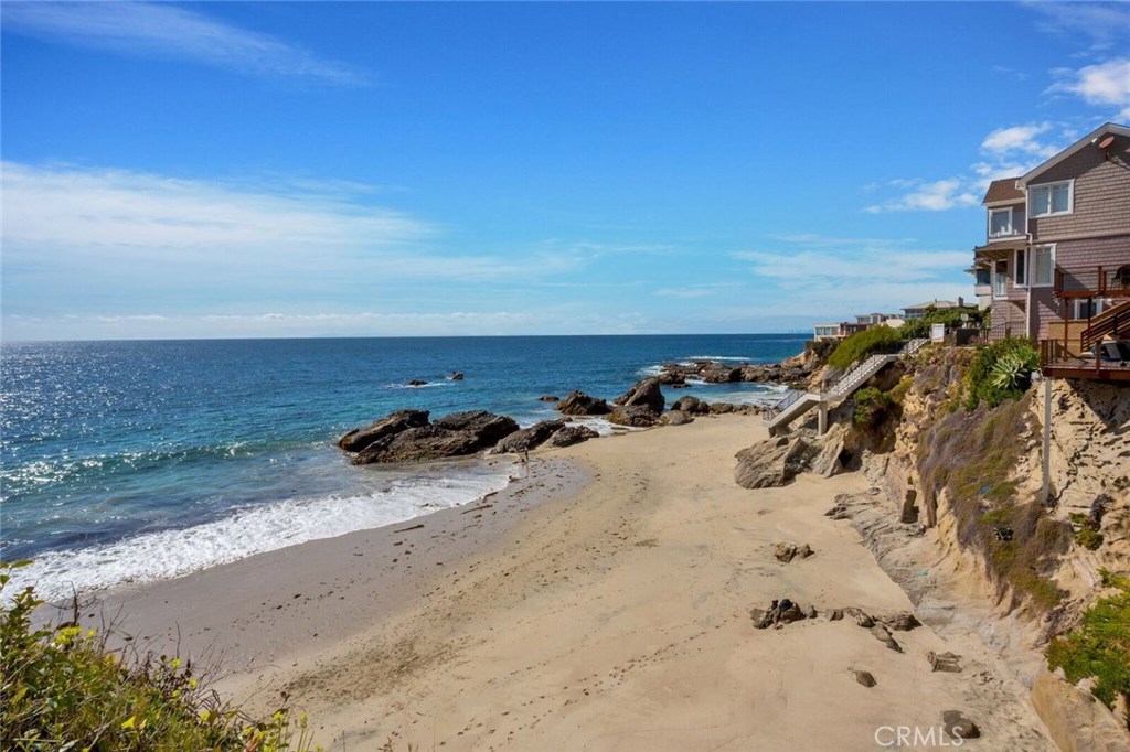 2049 OCEAN Way, Laguna Beach CA 92651 - photo 1