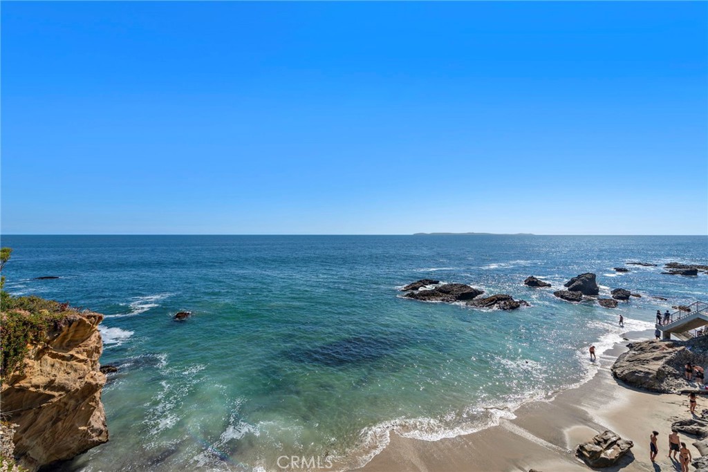 2049 Ocean Way, Laguna Beach CA 92651 - photo 1