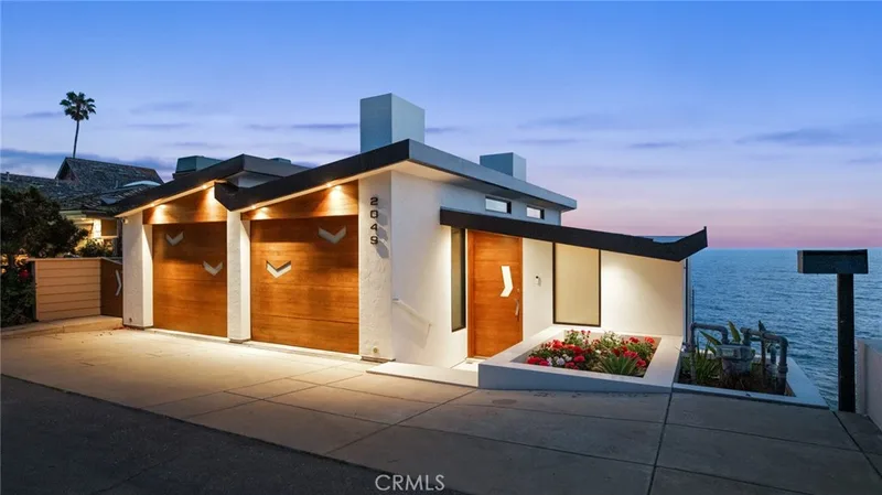 2049 Ocean Way, Laguna Beach