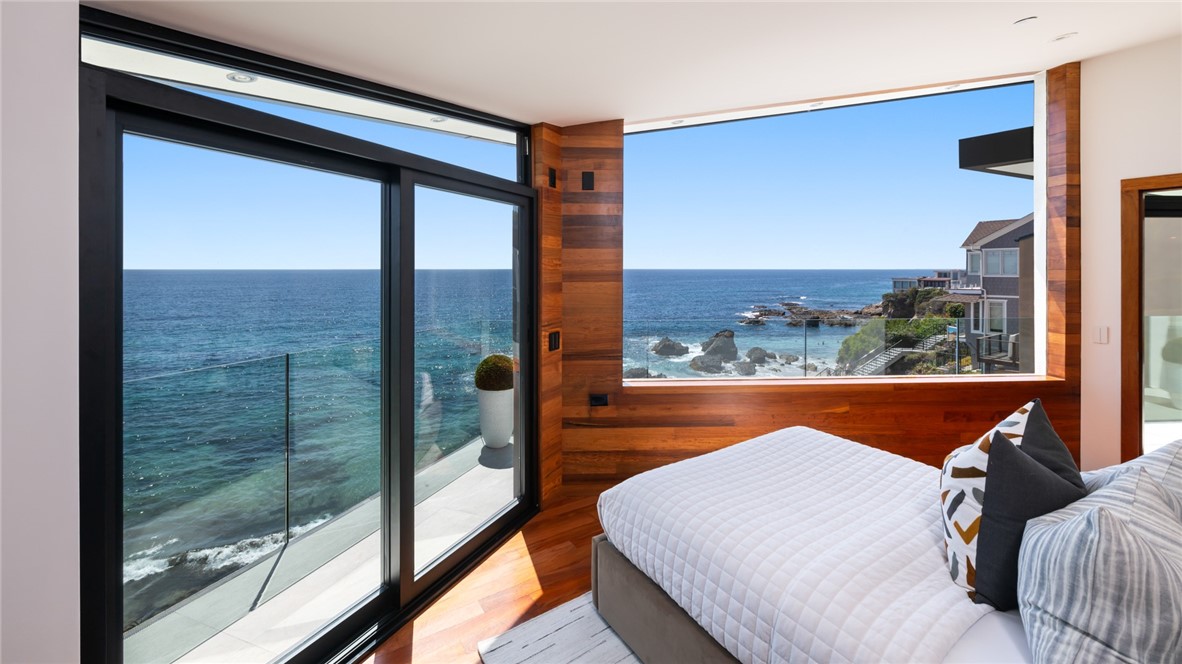 2049 Ocean Way, Laguna Beach CA 92651 - photo 22
