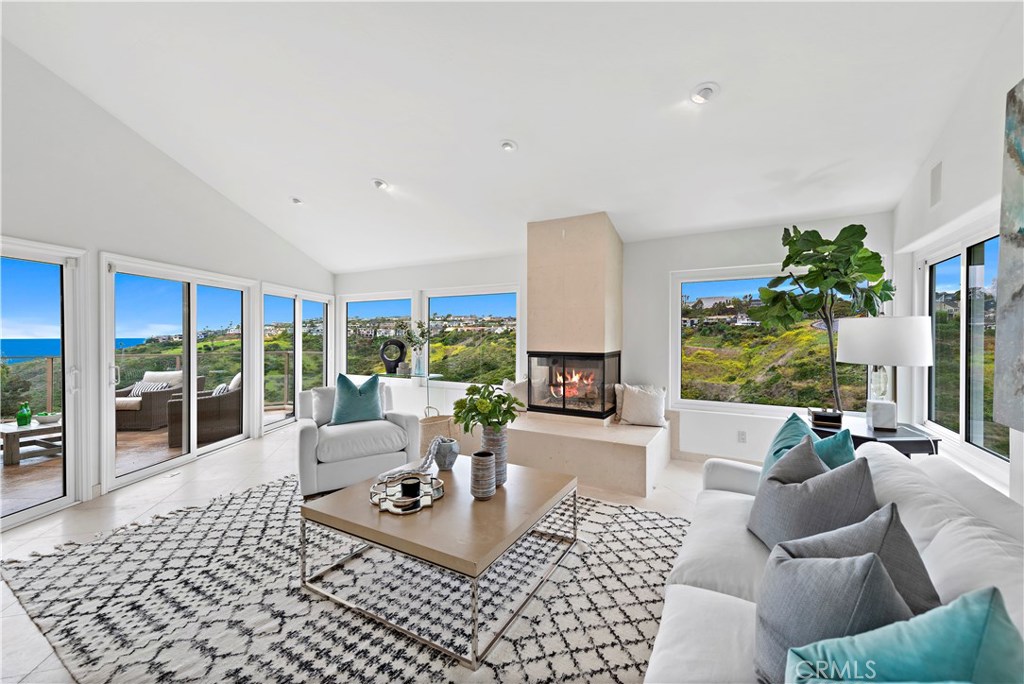 2050 San Remo Drive, Laguna Beach CA 92651 - photo 1