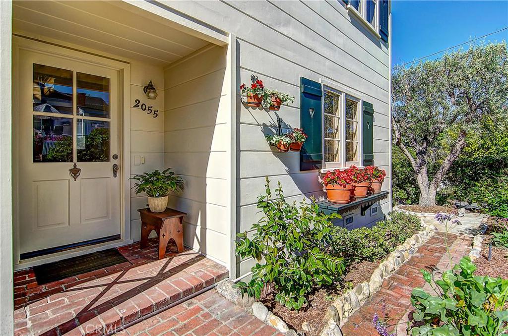 Classic cottage details say "welcome home" - 2055 Catalina, Laguna Beach CA 92651 - photo 1