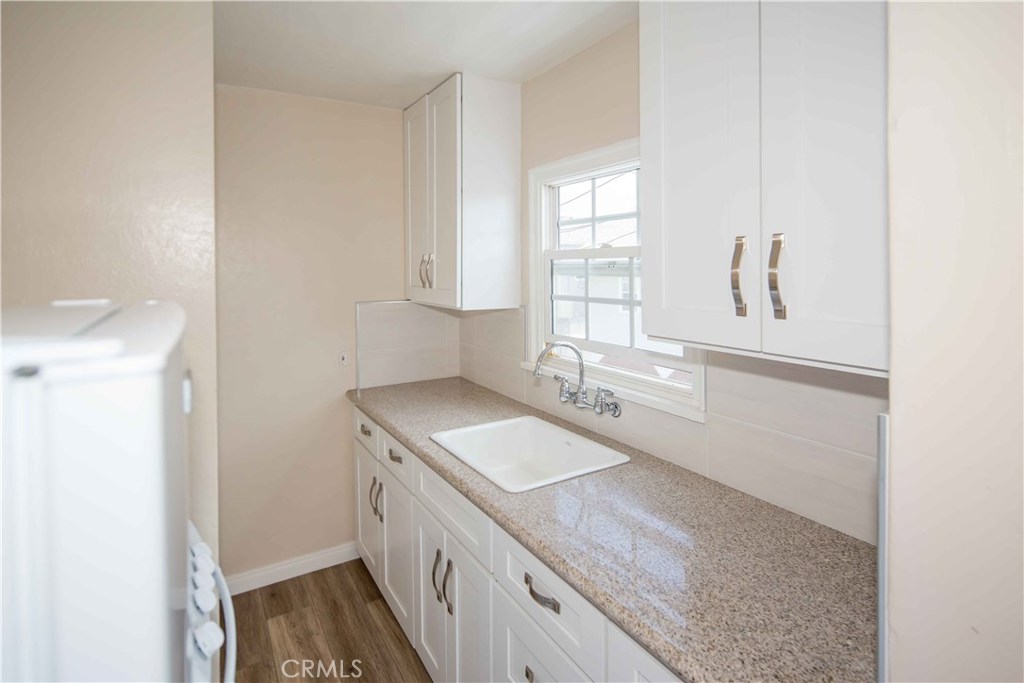 209 B Cypress B, Laguna Beach CA 92651 - photo 1