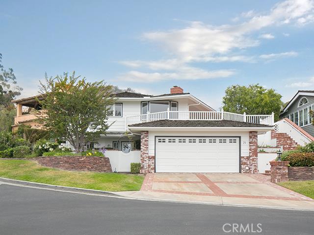 21 N Encino, Laguna Beach CA 92651 - photo 1