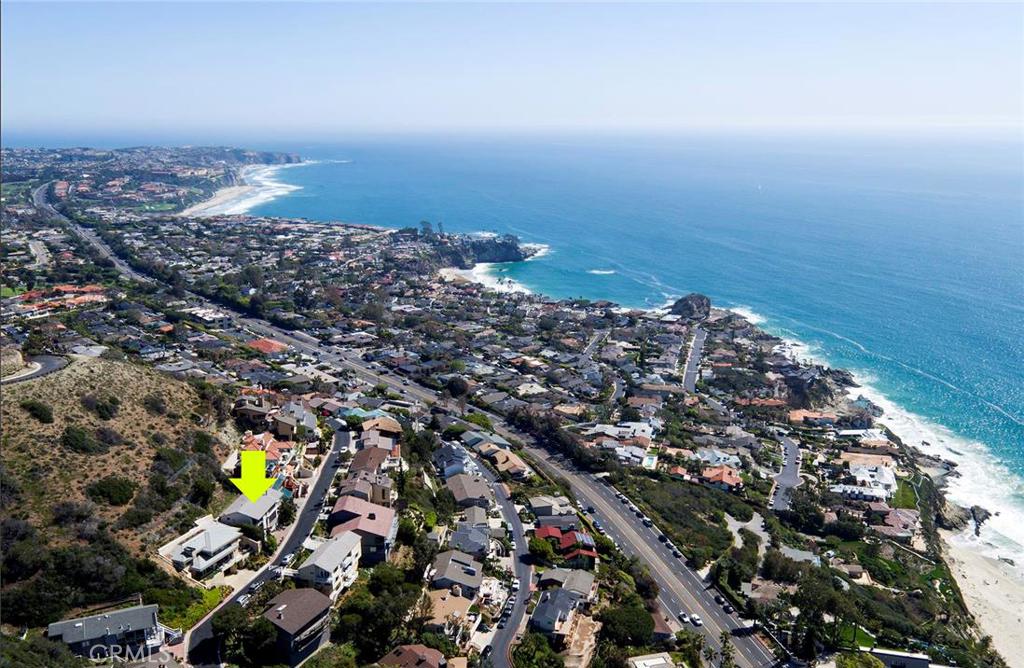 Welcome home to 21 North Vista De Catalina! - 21 N Vista De Catalina, Laguna Beach CA 92651 - photo 1