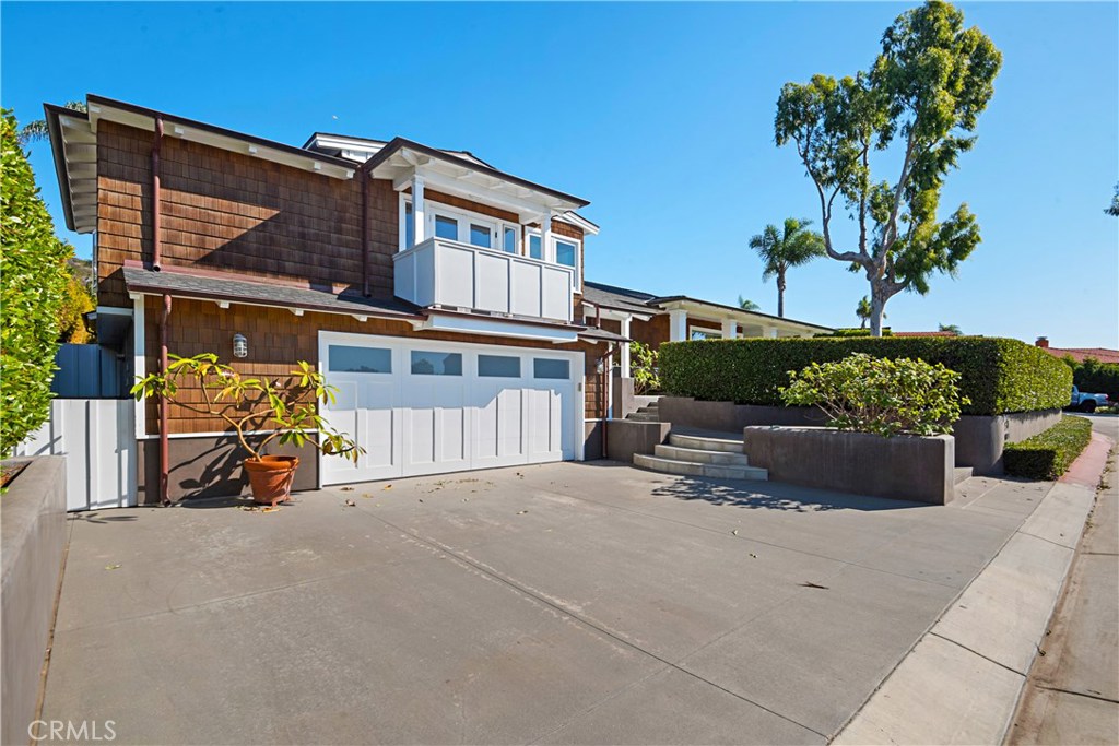 21 S Stonington Road, Laguna Beach CA 92651 - photo 1