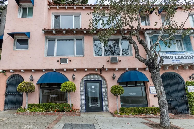210 N Coast Highway, Laguna Beach, CA 92652