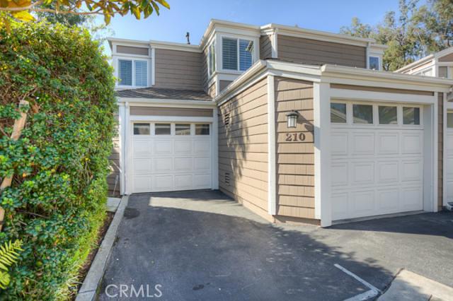 210 Santa Rosa Court, Laguna Beach CA 92651 - photo 1