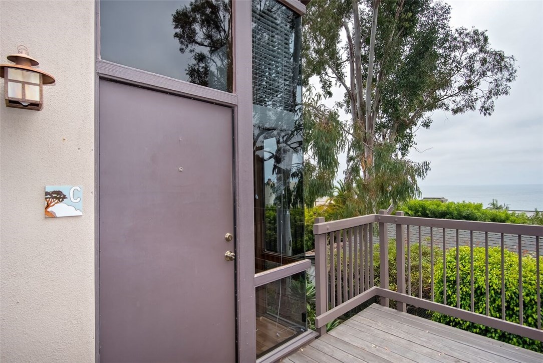 2101 Glenneyre Unit C Street, Laguna Beach CA 92651 - photo 1