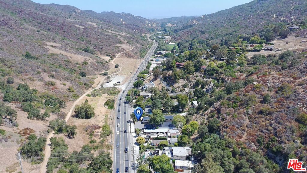 21024 Laguna Canyon Road, Laguna Beach CA 92651 - photo 53