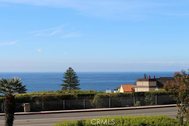 211 Nyes Place, Laguna Beach CA 92651 - photo 1