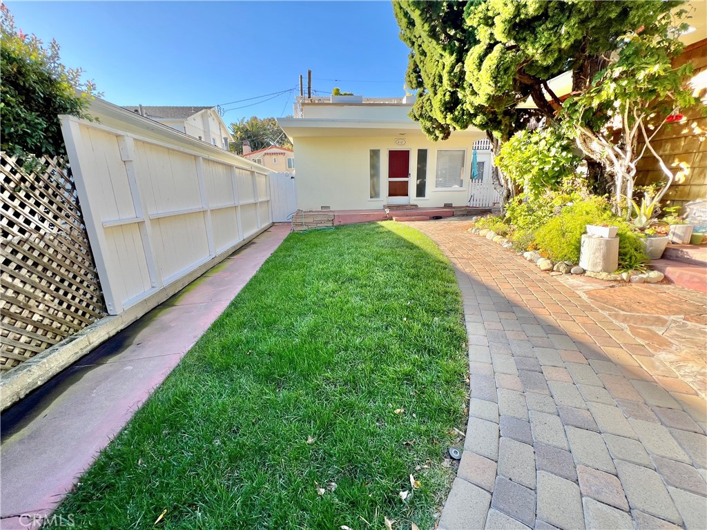 212 Cypress Drive, Laguna Beach CA 92651 - photo 1